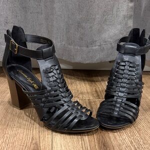 American Eagle by Payless Black Woven Heels